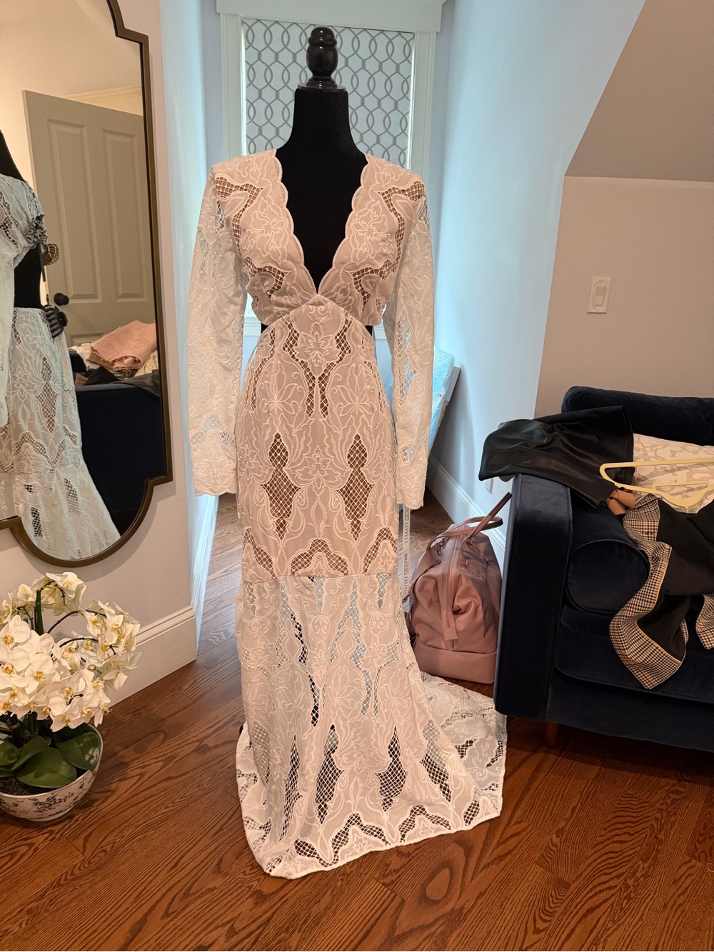 Elliatt Cream Lace Plunge V-Neck Maxi Dress
